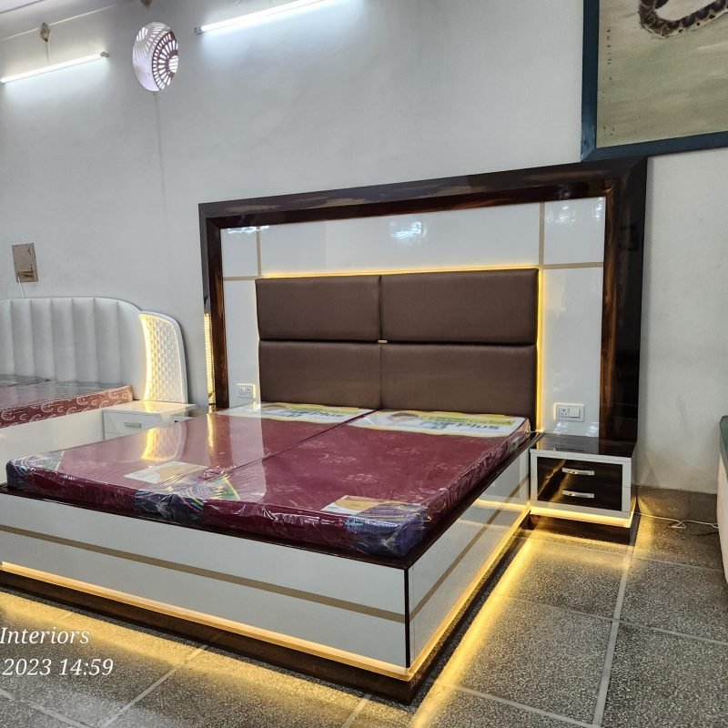 bed (16)